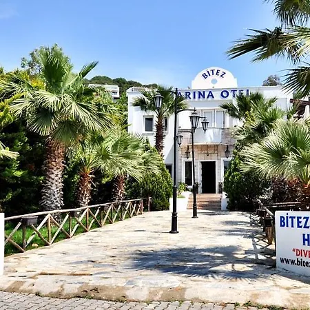 Hotel Marina 3*