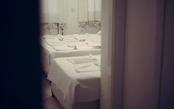 Otel Marina